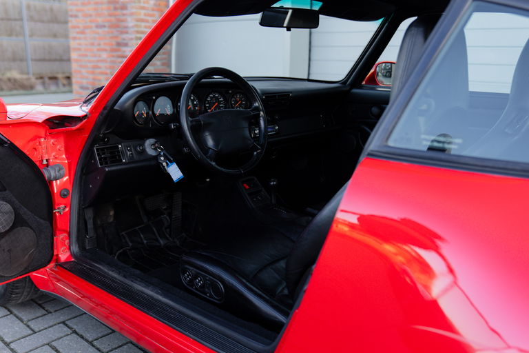 Porsche 993 Carrera