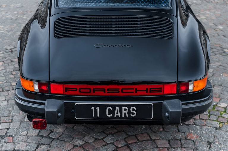 Porsche 911 Carrera 3.2