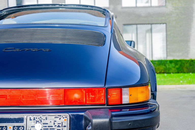 Porsche 911 Carrera 3.2