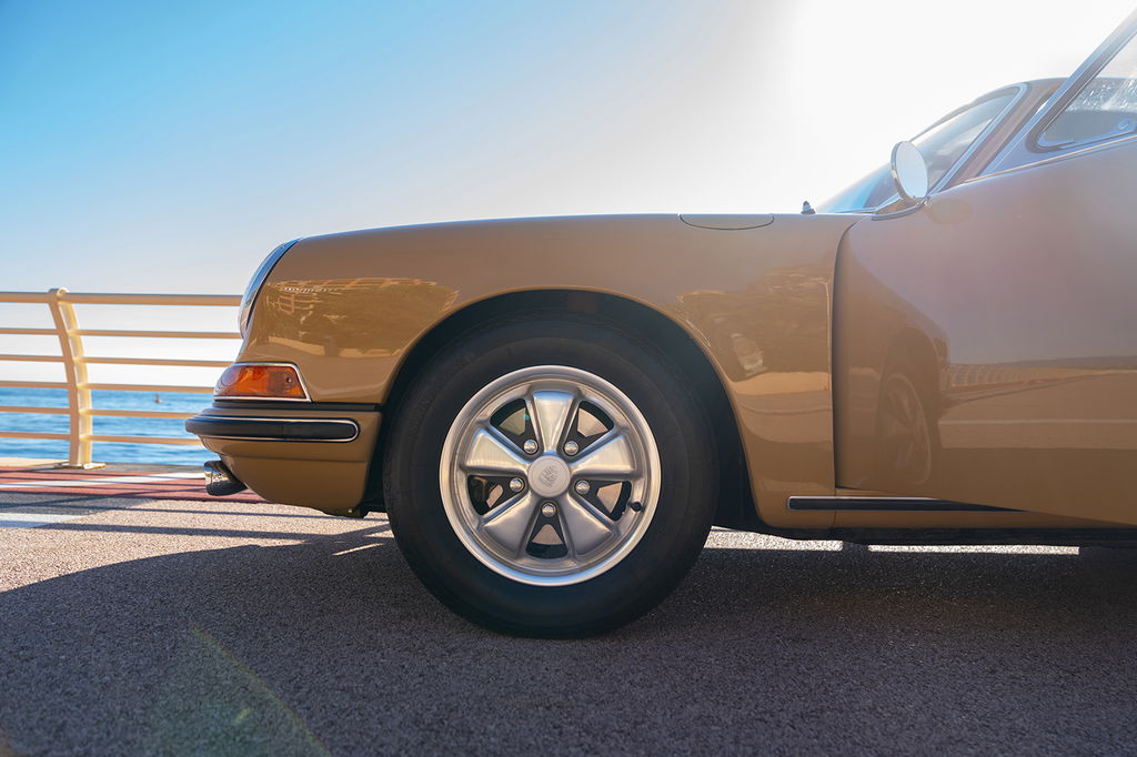 Porsche 911 S (F-Modell)