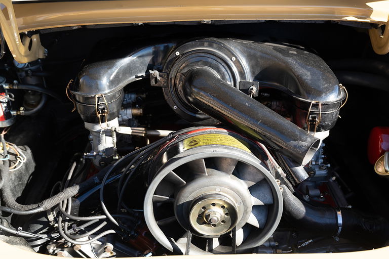 Porsche 911 S (F-Modell)