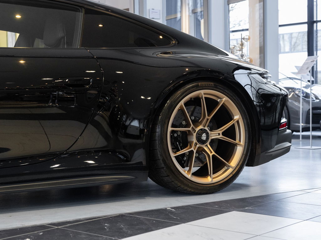 Porsche 992 GT3 Touring