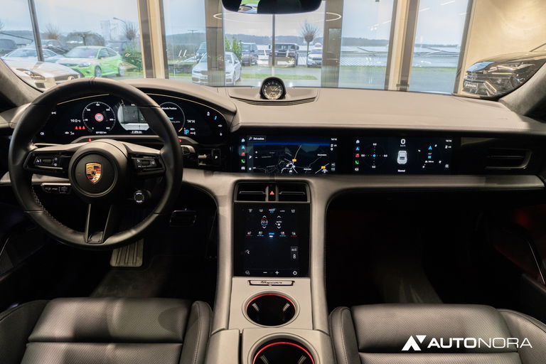 Porsche Taycan Turbo S