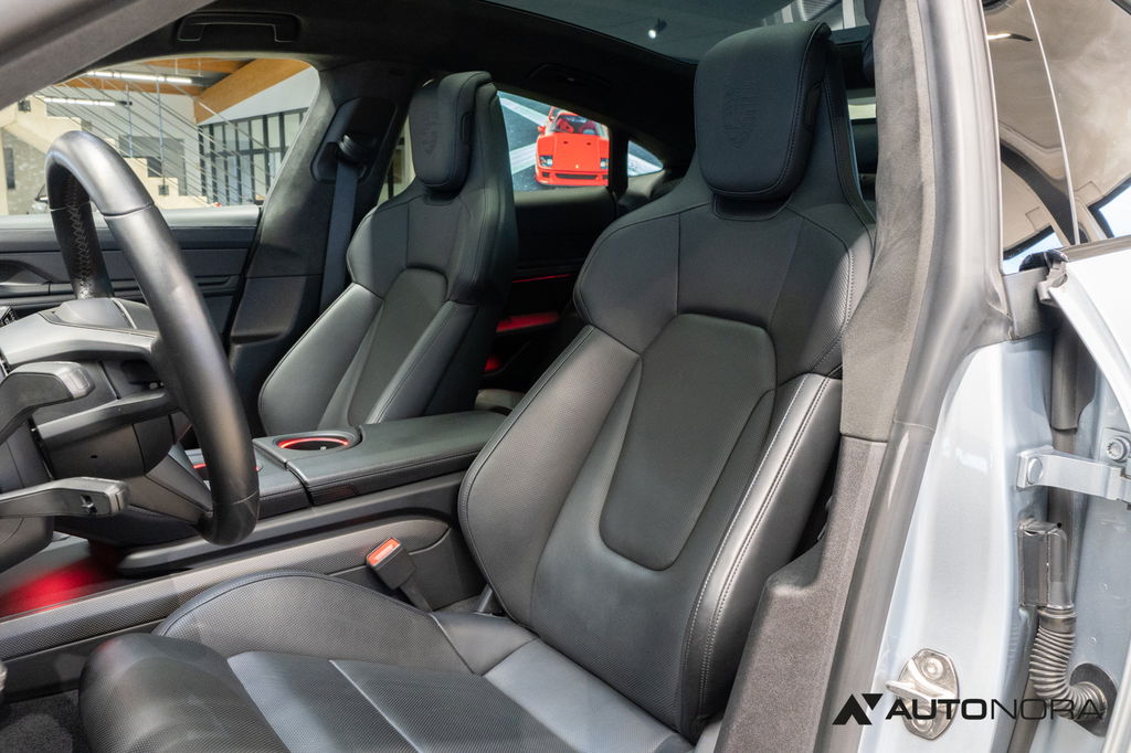 Porsche Taycan Turbo S