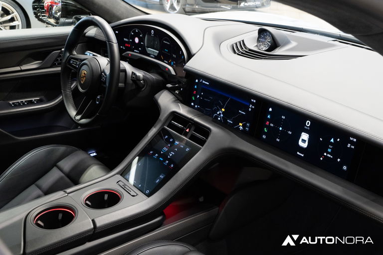 Porsche Taycan Turbo S