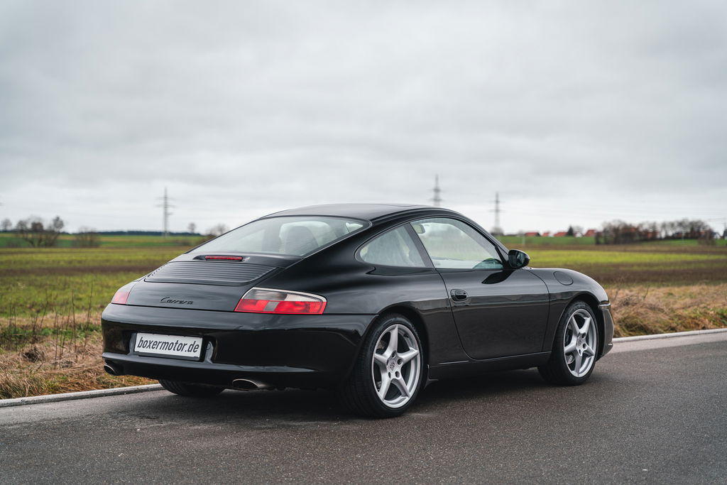 Porsche 996 Carrera
