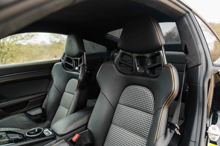 Porsche 992 GT3 Touring