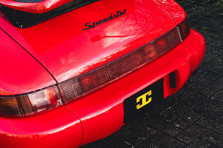 Porsche 964 Carrera 2 Speedster