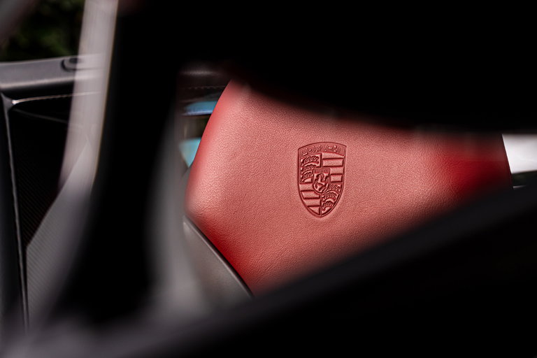 Porsche Carrera GT