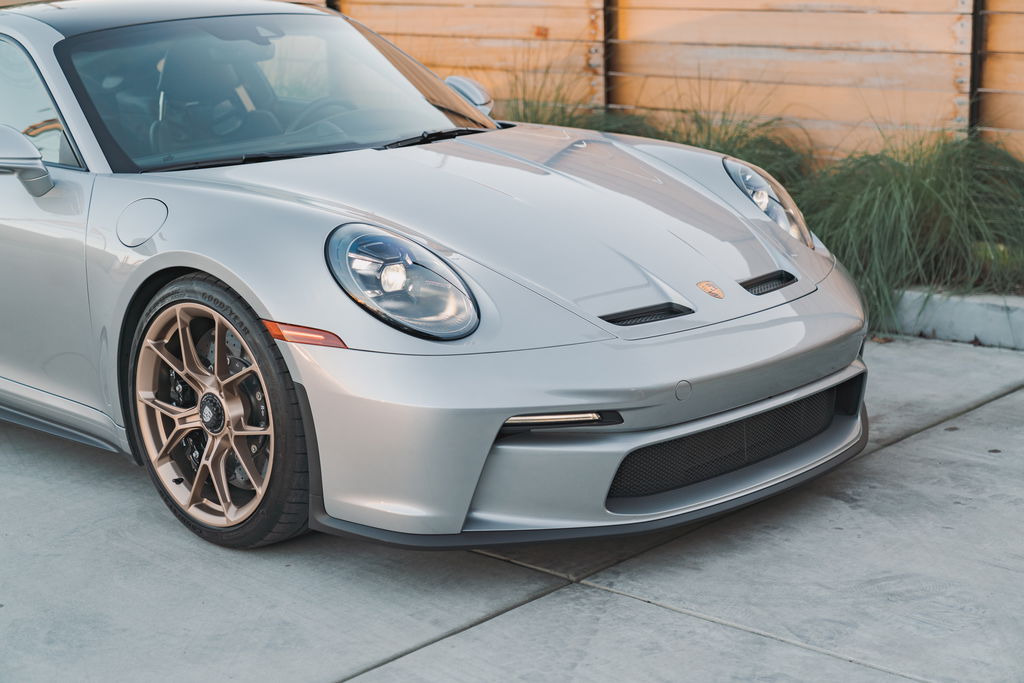 Porsche 992 GT3 Touring