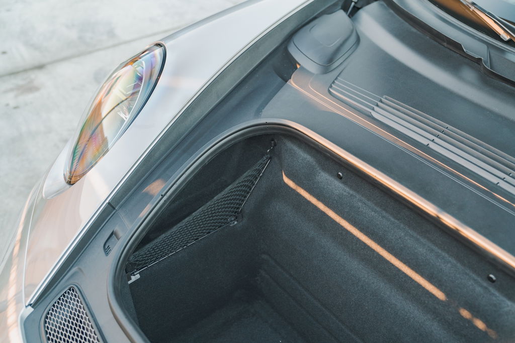 Porsche 992 GT3 Touring