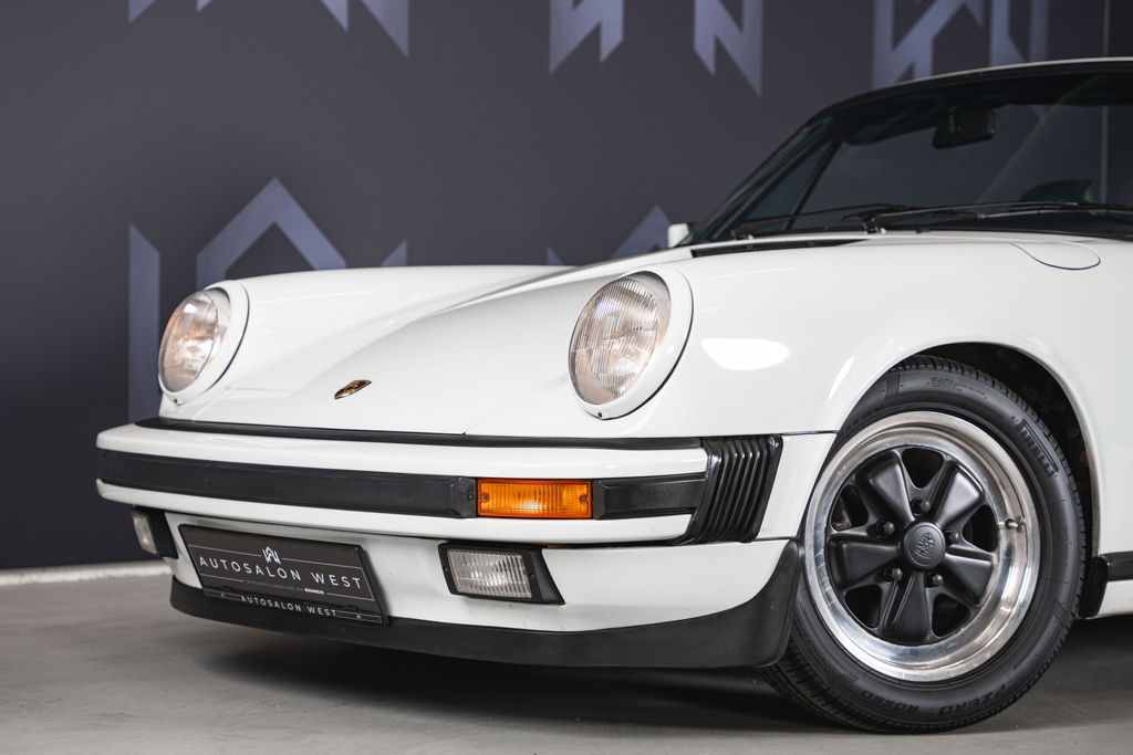 Porsche 911 Carrera 3.2 (KAT)