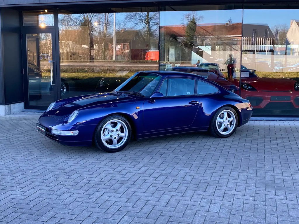 Porsche 993 Carrera 4