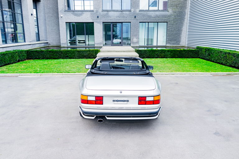 Porsche 944 S2 Cabriolet