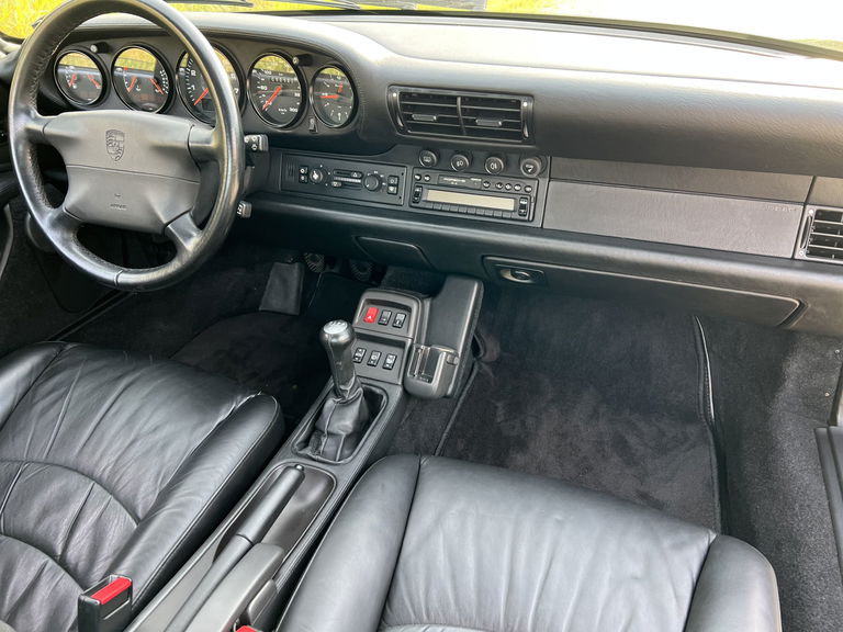 Porsche 993 Carrera 4S