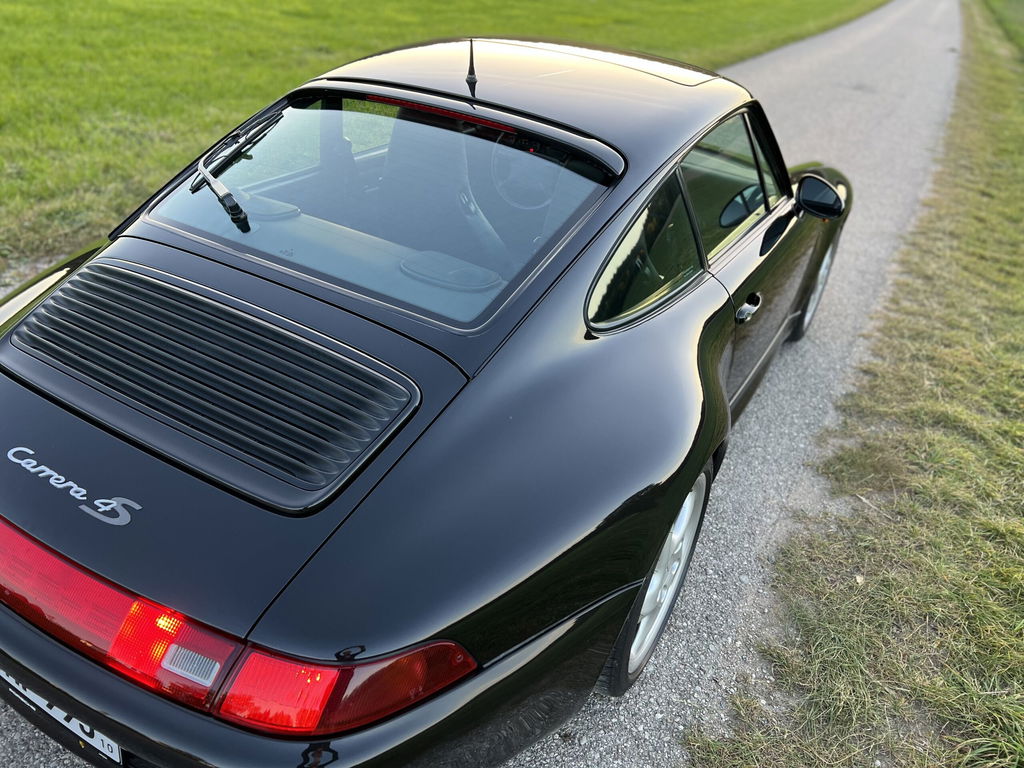Porsche 993 Carrera 4S