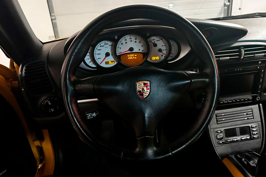 Porsche 996 Carrera 4S