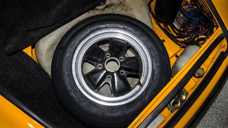 Porsche 911 S (F-Modell)