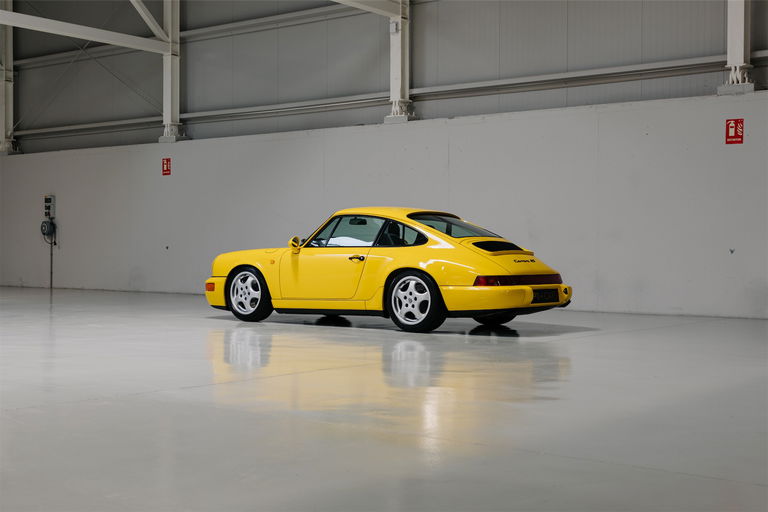 Porsche 964 Carrera RS