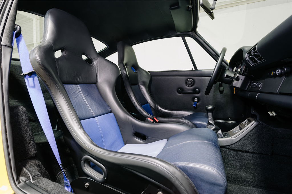 Porsche 964 Carrera RS