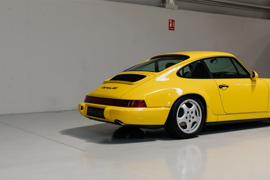 Porsche 964 Carrera RS