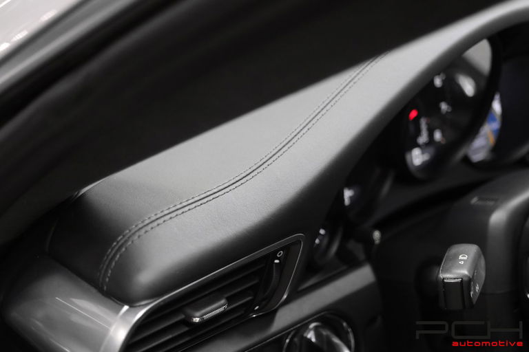 Porsche 991.2 Carrera 4