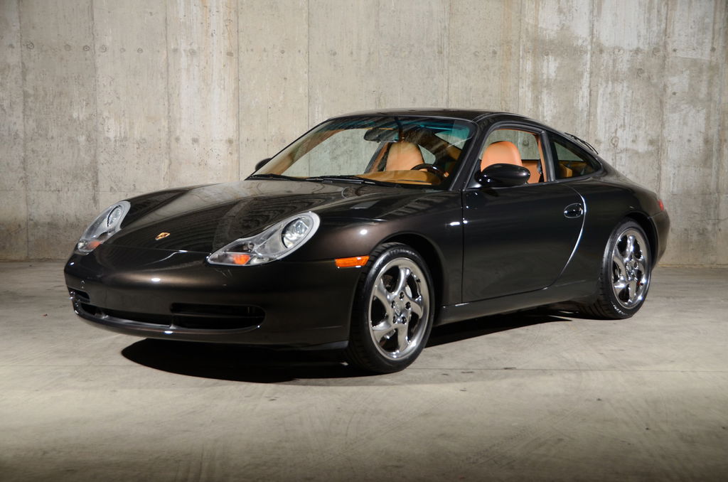 Porsche 996 Carrera 4 Millennium Edition