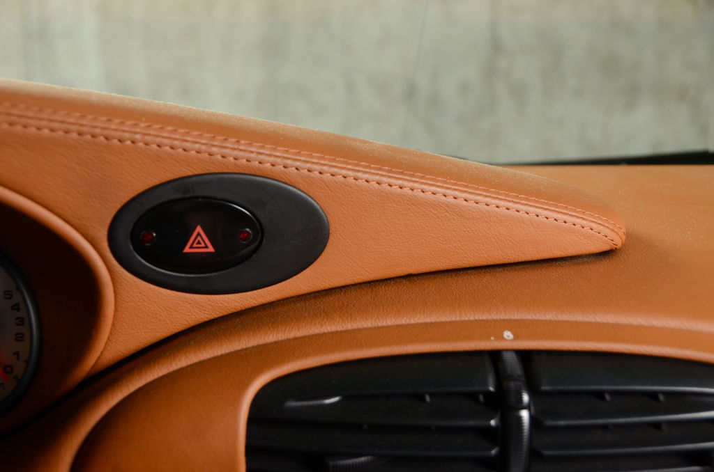 Porsche 996 Carrera 4 Millennium Edition