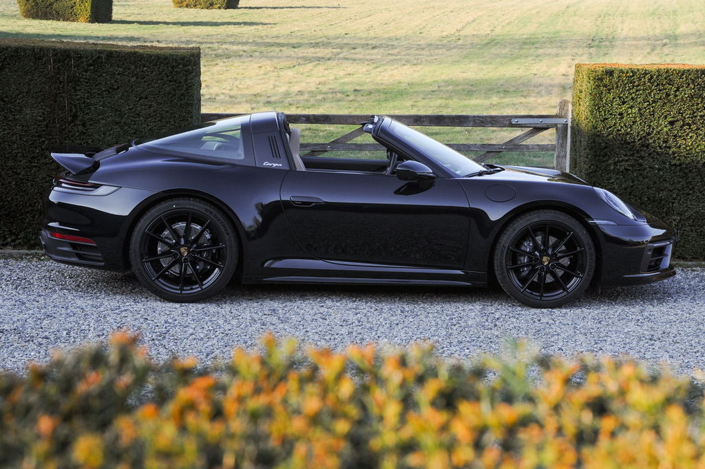 Porsche 992 Targa 4