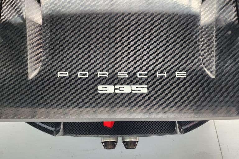 Porsche 935