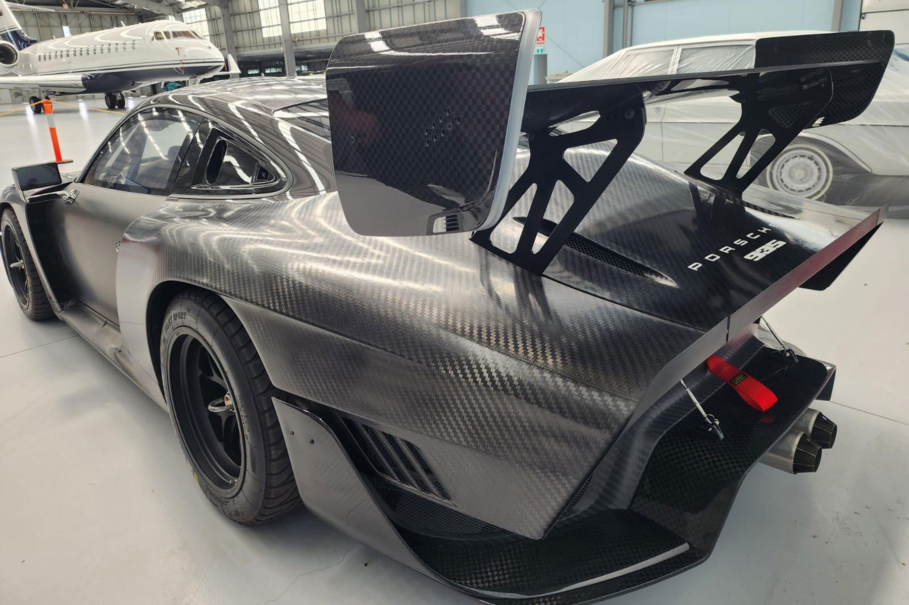 Porsche 935 2019 - elferspot.com - Marketplace for Porsche Sports Cars