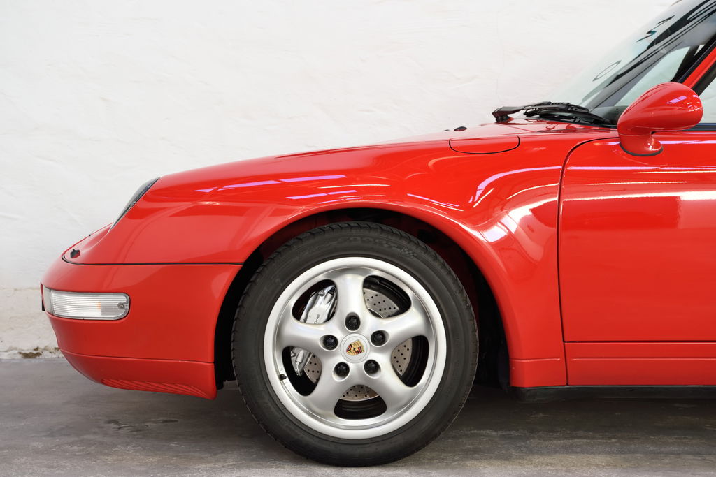 Porsche 993 Carrera 4