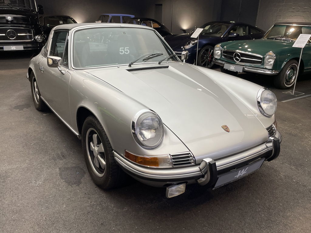 Porsche 911 T (US)
