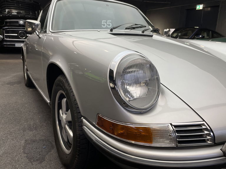 Porsche 911 T (US)