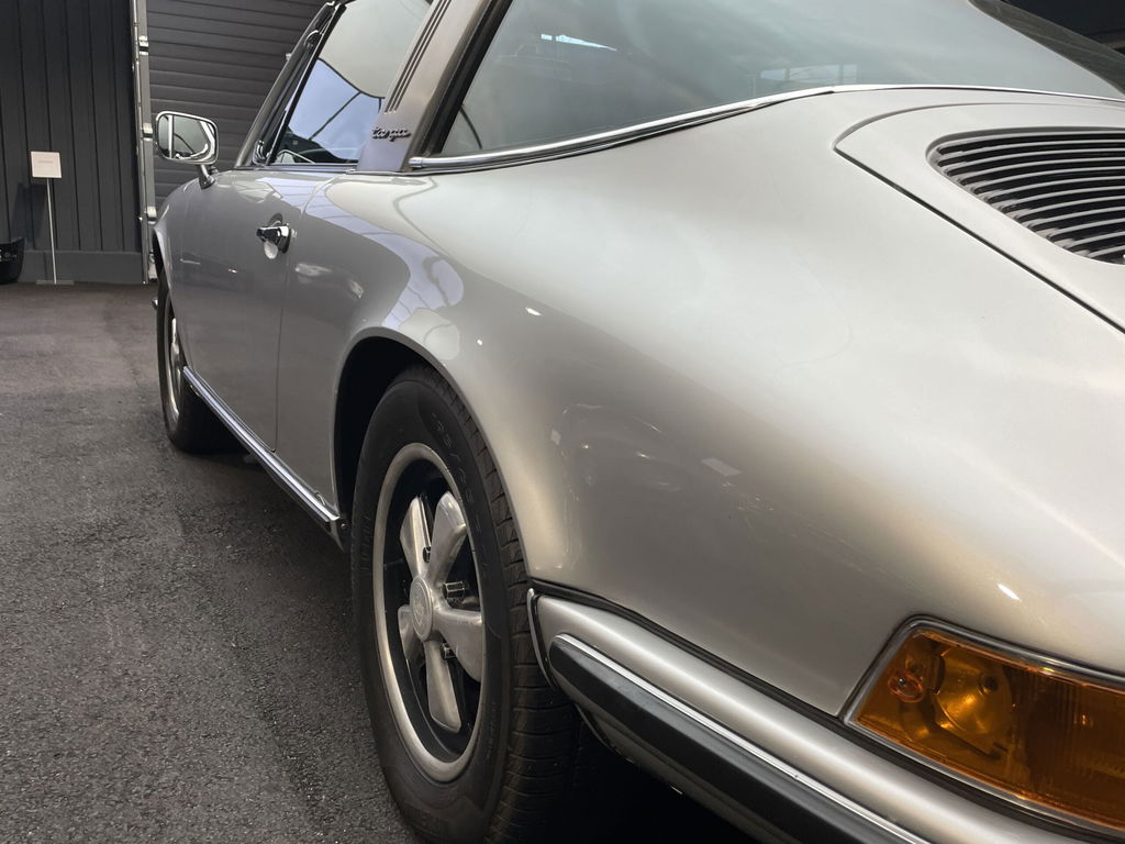 Porsche 911 T (US)