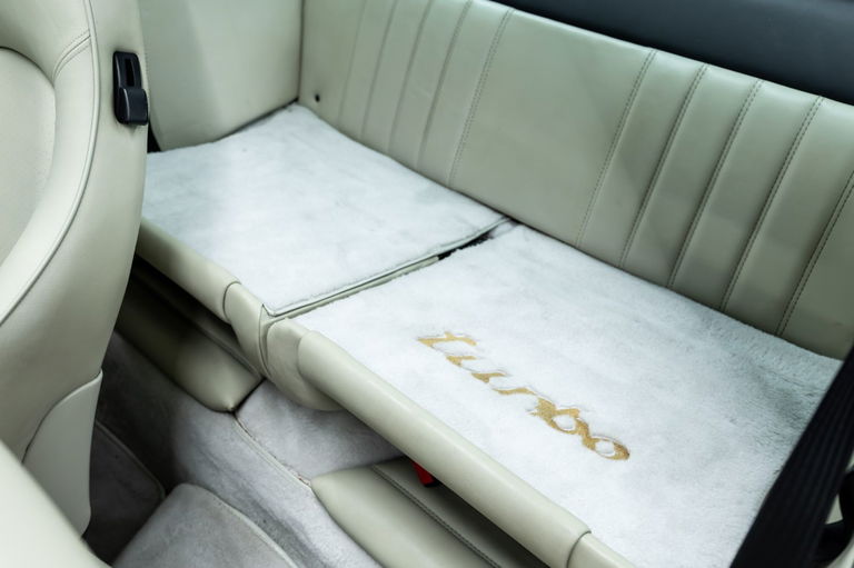 Porsche 911 Turbo 3.3