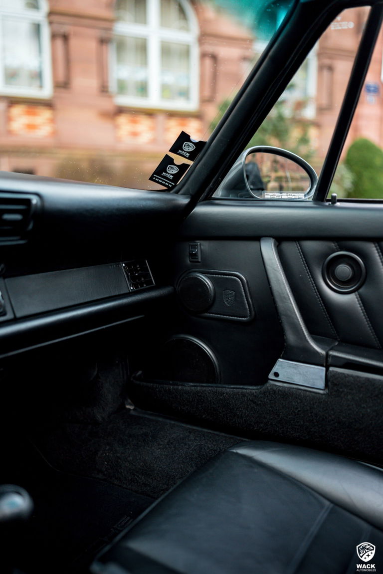 Porsche 964 Carrera 4