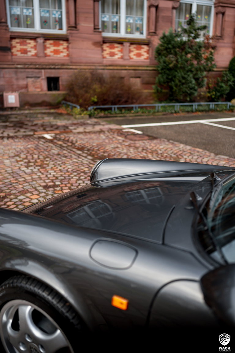 Porsche 964 Carrera 4