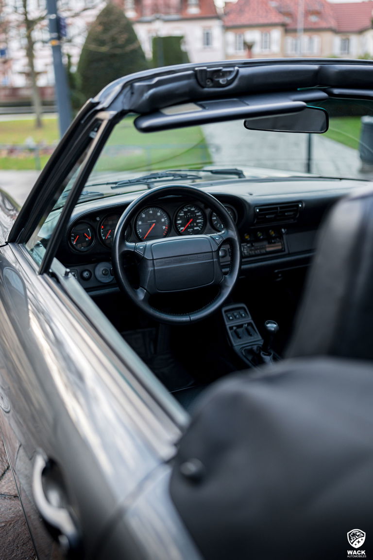 Porsche 964 Carrera 4