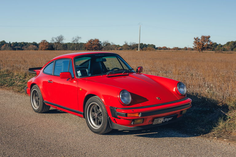 Porsche 911 Carrera 3.2