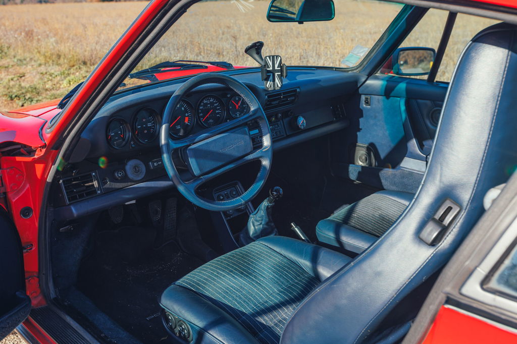 Porsche 911 Carrera 3.2