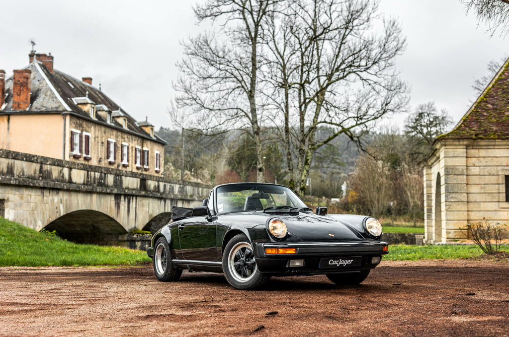 Porsche 911 Carrera 3.2