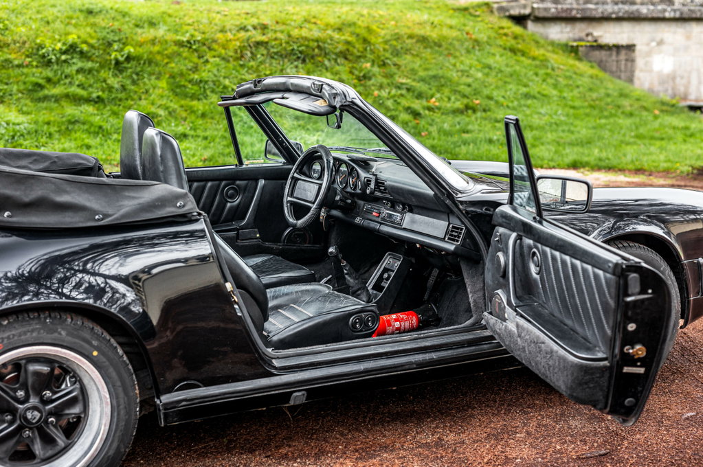Porsche 911 Carrera 3.2