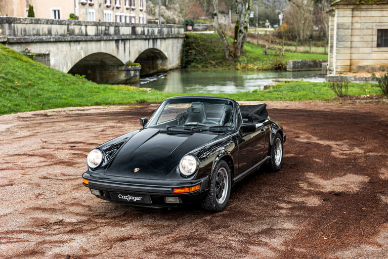 Porsche 911 Carrera 3.2