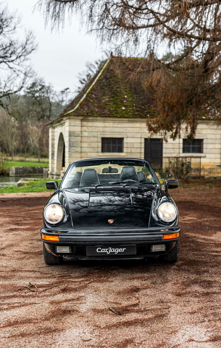 Porsche 911 Carrera 3.2