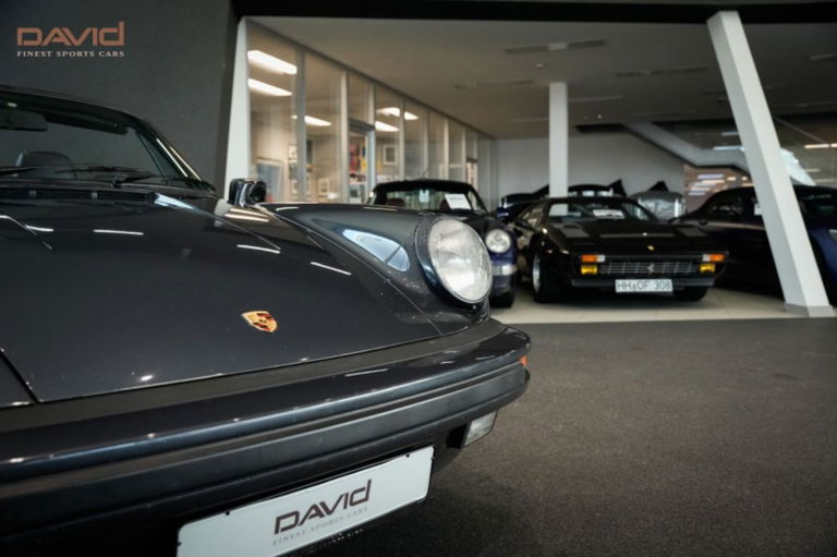 Porsche 911 Carrera 3.2