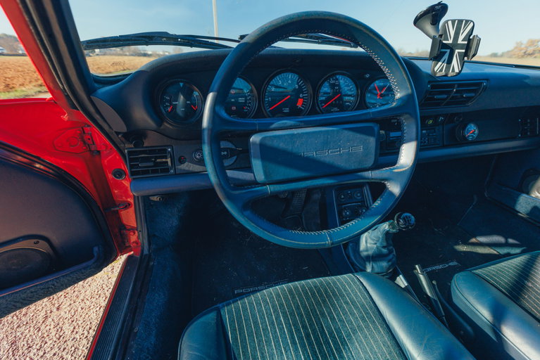 Porsche 911 Carrera 3.2