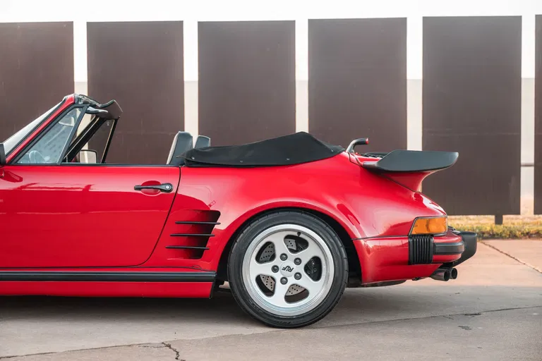 Porsche 911 Modified