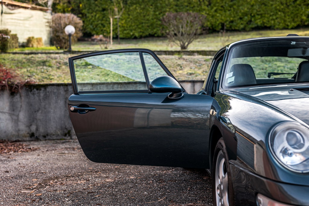 Porsche 993 Carrera