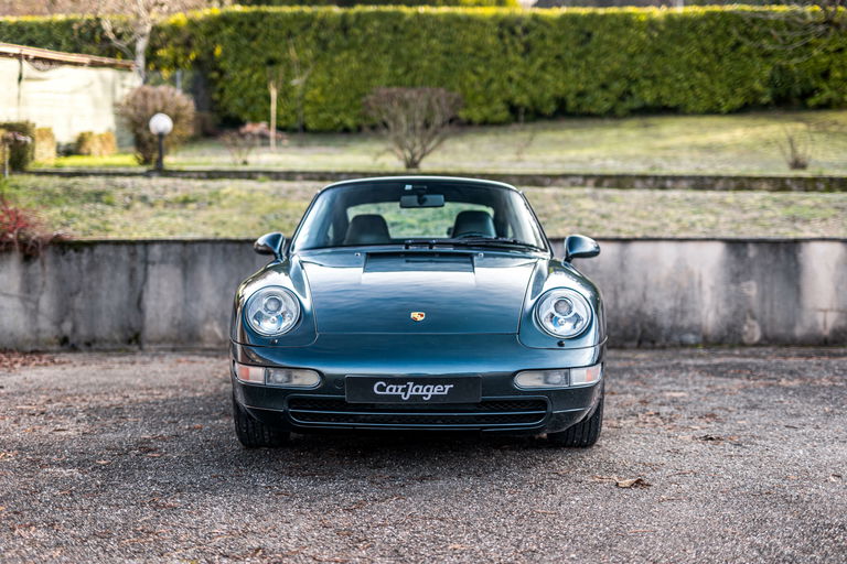 Porsche 993 Carrera